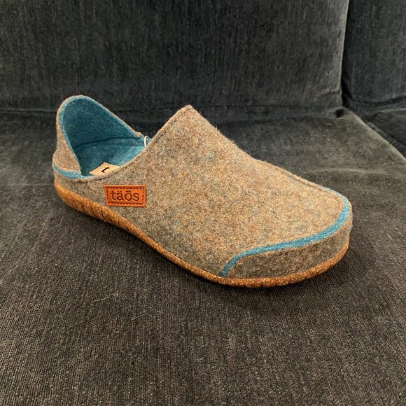 Taos - Convertawool Light Blue/Turquoise - Multiple Sizes (NEW W/ BOX) - Picture 1 of 3